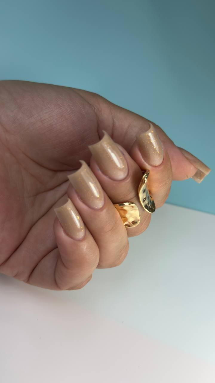 photo 5290026006792047717 y